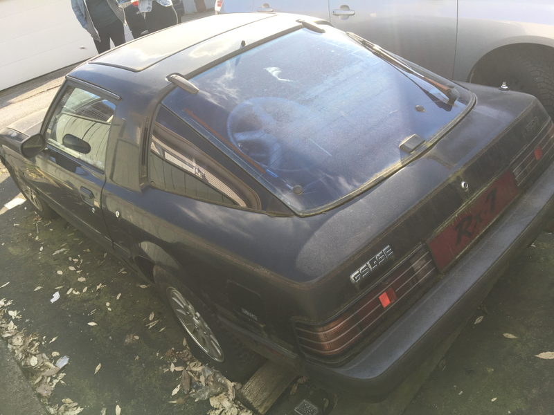 Illustration for article titled Had a look at a free RX-7 today